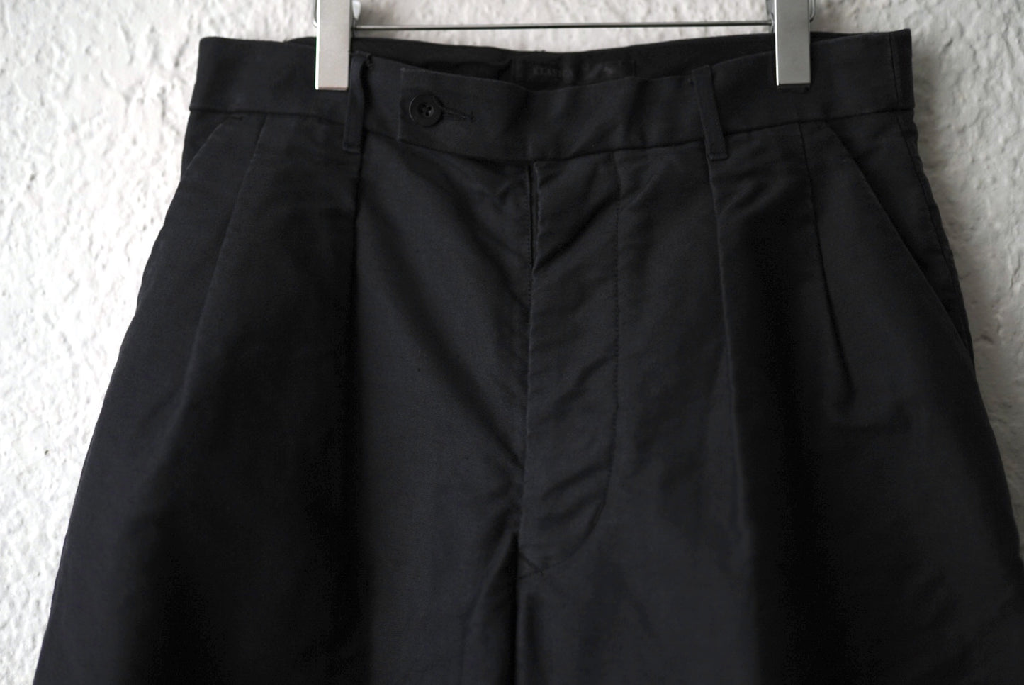 23AW GOSSE Two Tucked Trousers モールスキントラウザーズパンツ / KLASICA(クラシカ)