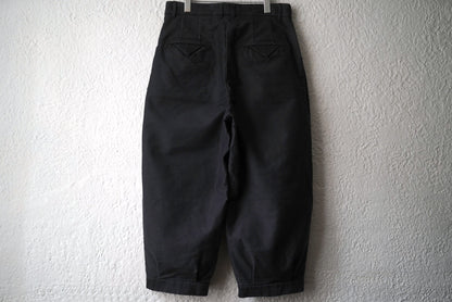 23AW GOSSE Two Tucked Trousers モールスキントラウザーズパンツ / KLASICA(クラシカ)