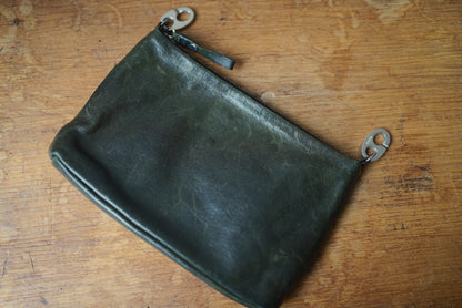 17SS One Tone Pouch Shoulder レザーショルダーバッグ ダークグリーン / CORNELIAN TAURUS(コーネリアンタウラス)