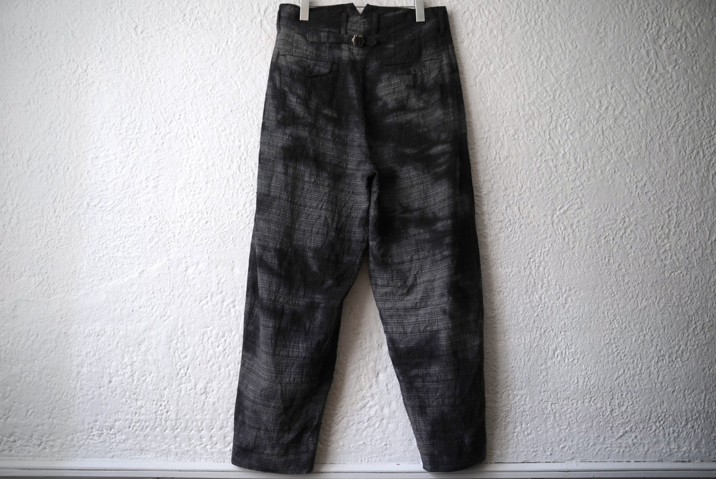 25SS TRIPLE PLEATED WIDE TAPERED 後染めワイドテーパードトラウザーズパンツ / calmlence(カームレンス)