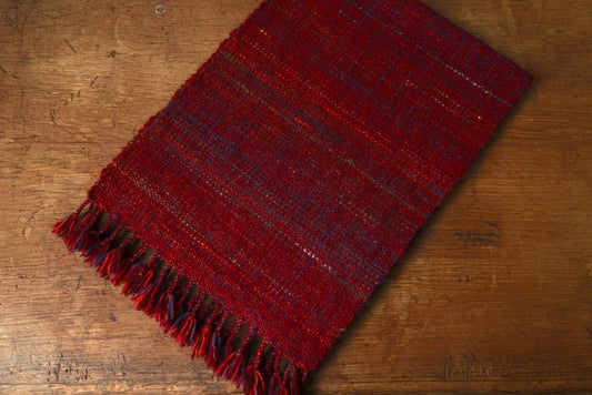 手織ストール レッド / 濱野太郎