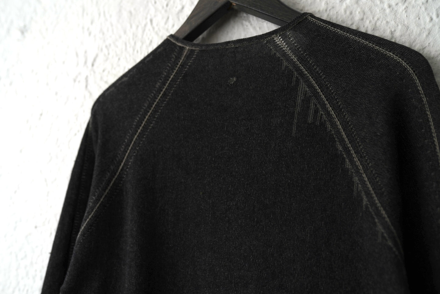 Vネックウールニットセーター / LABEL UNDER CONSTRUCTION(レーベルアンダーコンストラクション)