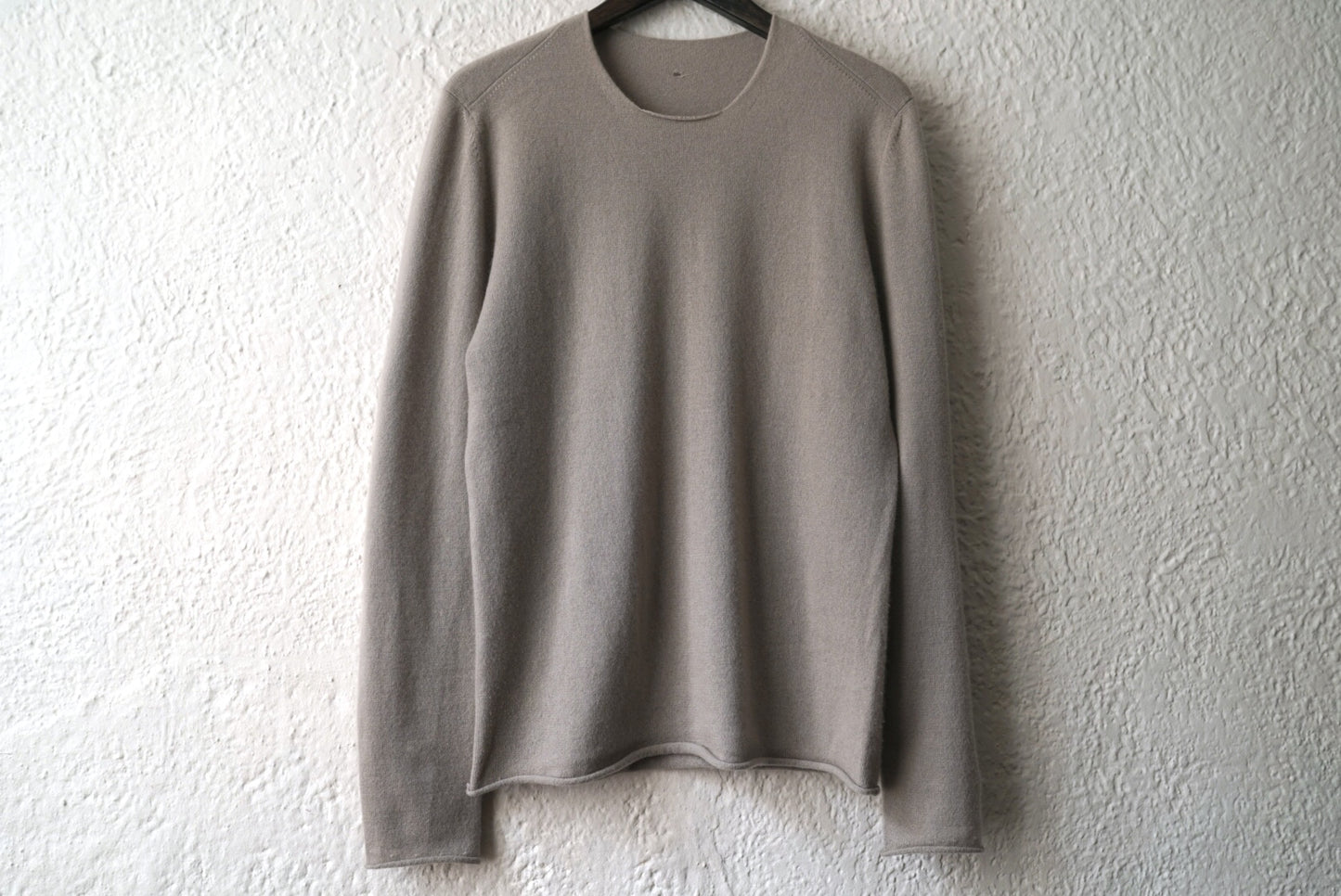 クルーネックカシミヤニットセーター / LABEL UNDER CONSTRUCTION(レーベルアンダーコンストラクション)