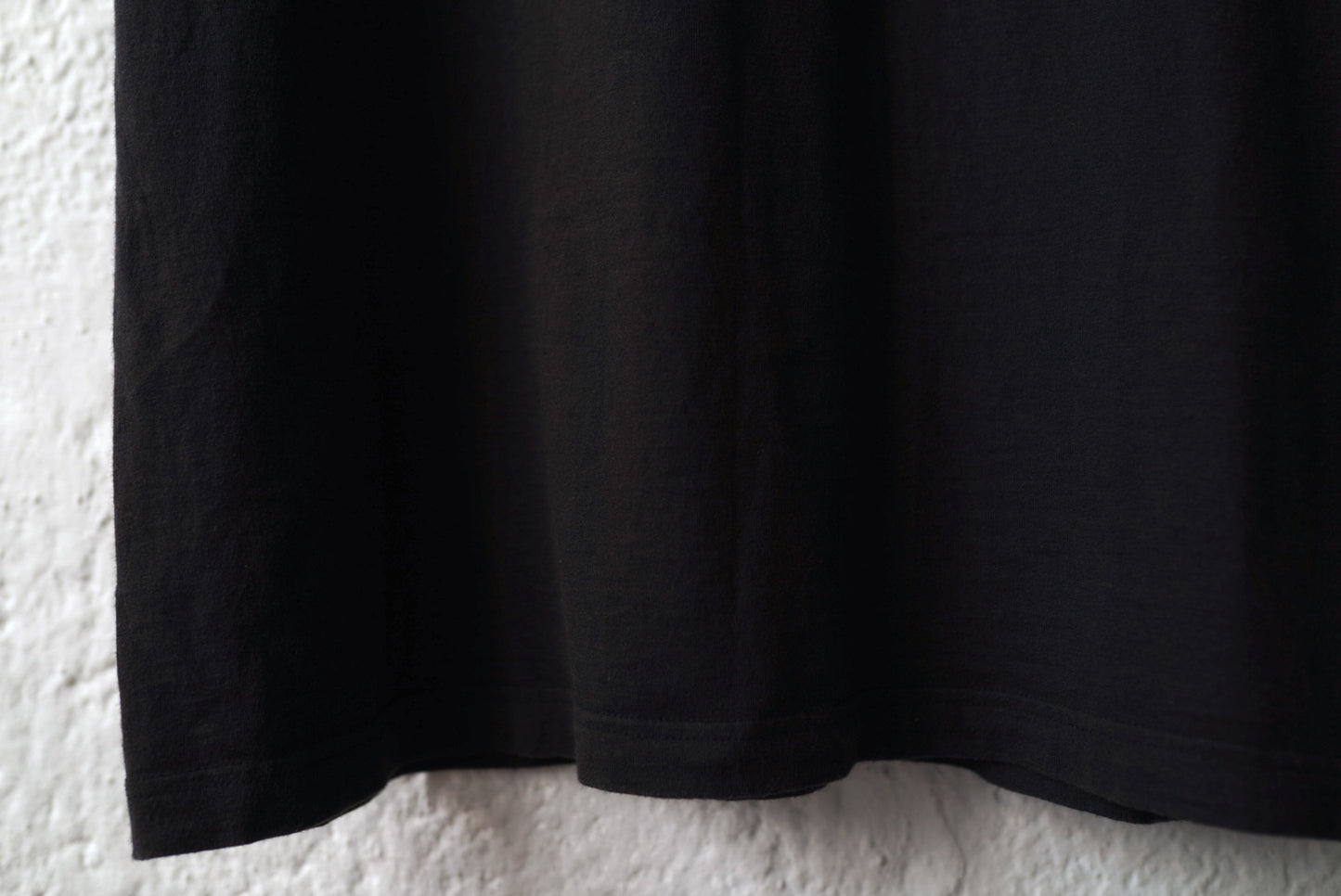 コットンカシミヤクルーネック半袖Tシャツ / ents.(エンツ)