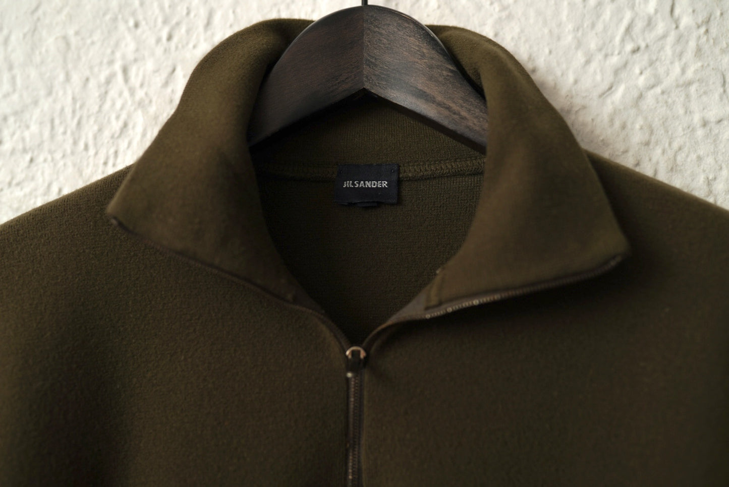 ハーフジップウールニットセーター カーキ / JIL SADNER(ジルサンダー)