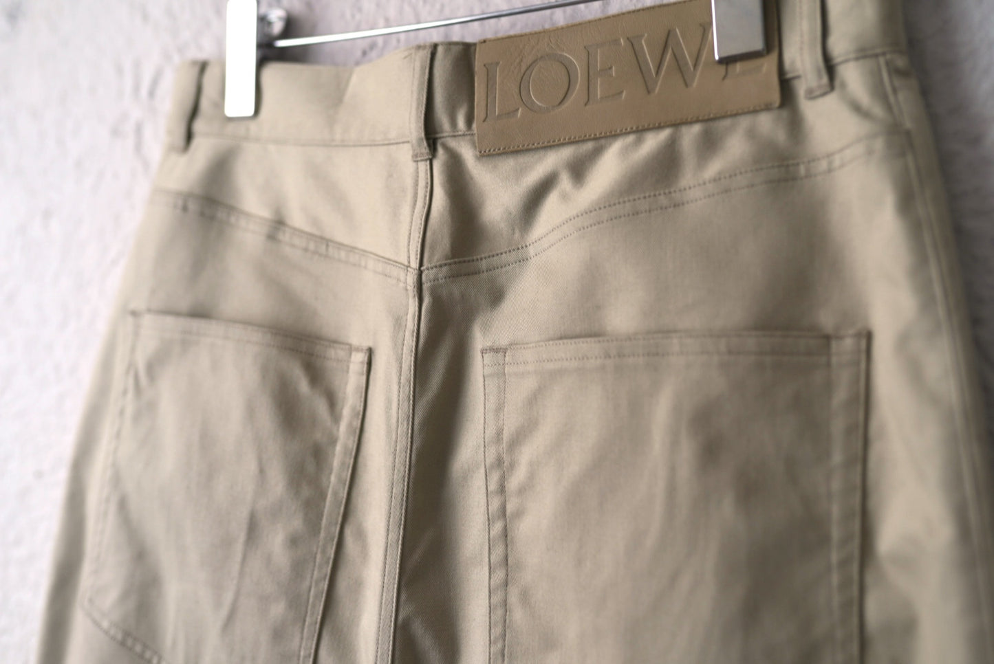 オーバータックチノツイルトラウザーズパンツ / LOEWE(ロエベ)