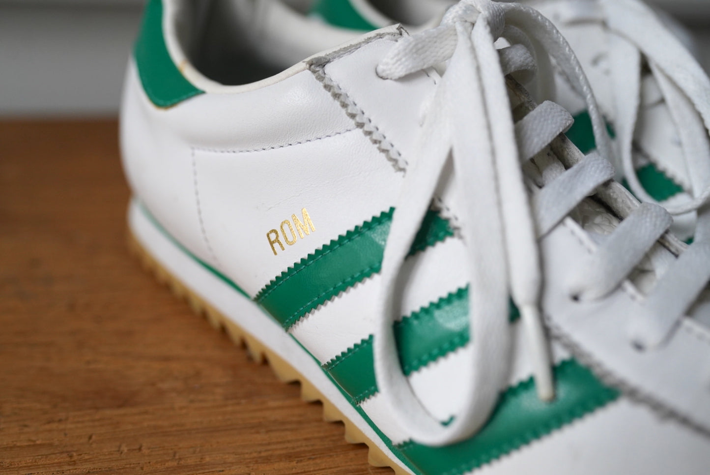 G44863 復刻 ROM ローマ スニーカー / adidas(アディダス)