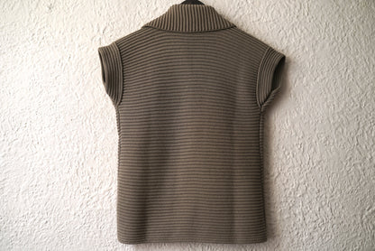 コットンノースリーブニットセーター / C.P COMPANY(シーピーカンパニー)