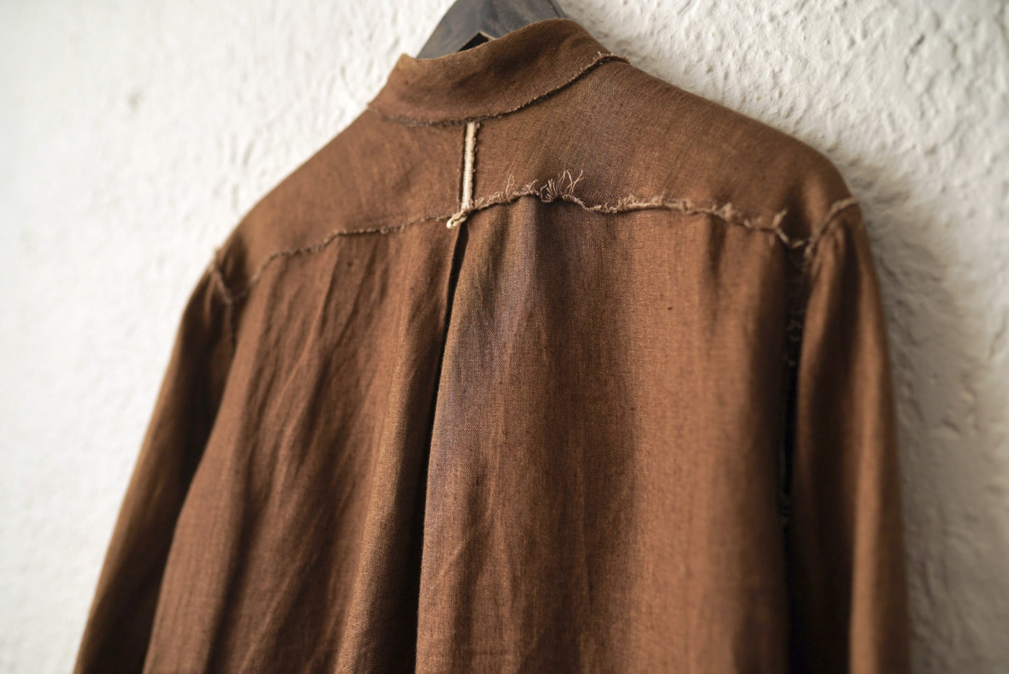 21SS Raw Cut Pointed Collar Narrow Shirt ローカットポインテッドカラーリネンシャツ / Araki Yuu(アラキユウ)