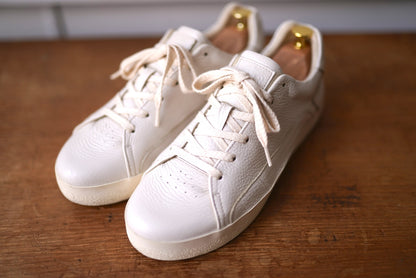 ORONGO DEERSKIN LATTE ディアスキンスニーカー ホワイト / AFOUR(エーフォー)