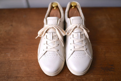 ORONGO DEERSKIN LATTE ディアスキンスニーカー ホワイト / AFOUR(エーフォー)