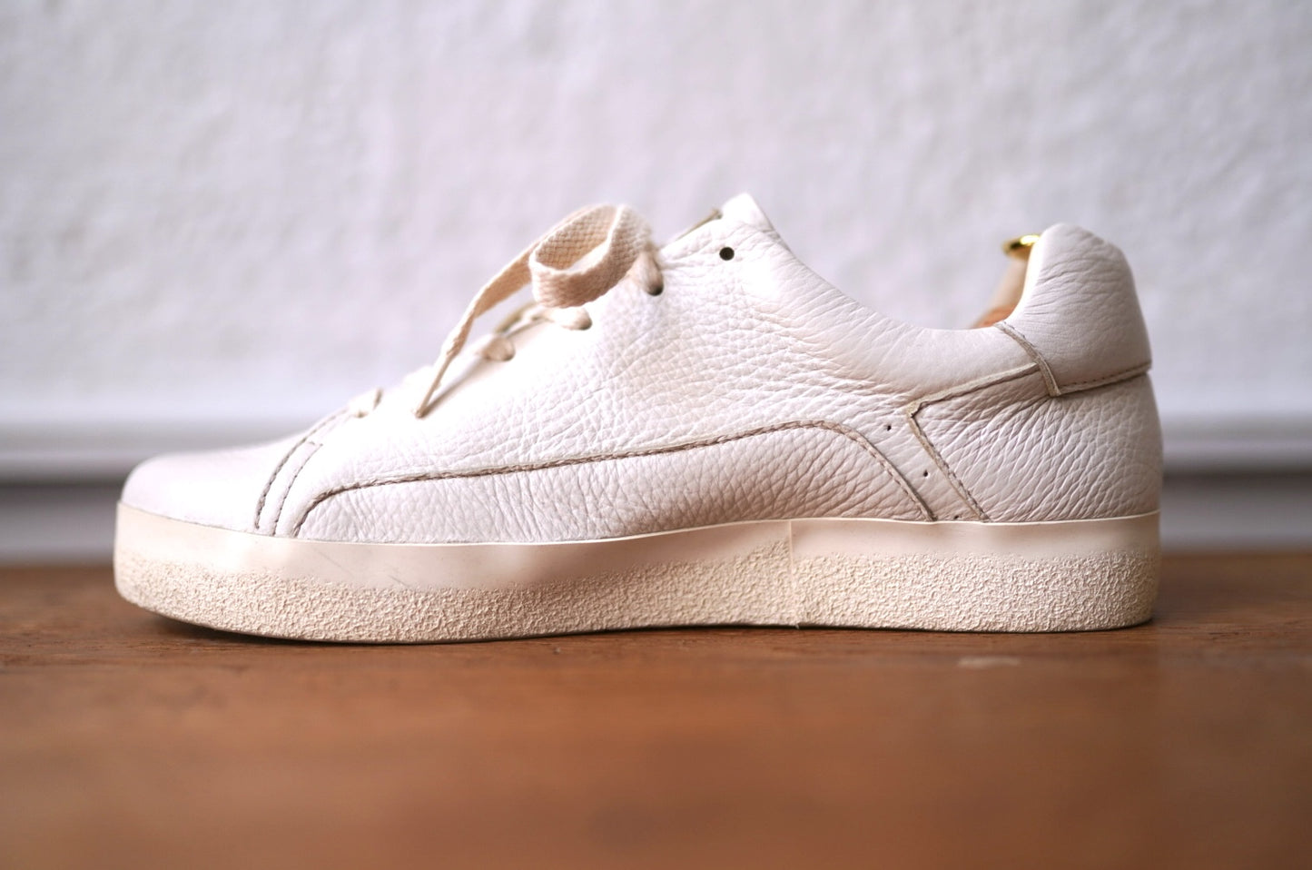 ORONGO DEERSKIN LATTE ディアスキンスニーカー ホワイト / AFOUR(エーフォー)