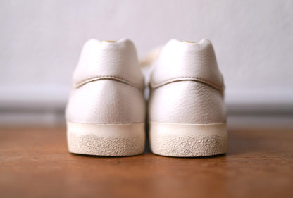 ORONGO DEERSKIN LATTE ディアスキンスニーカー ホワイト / AFOUR(エーフォー)