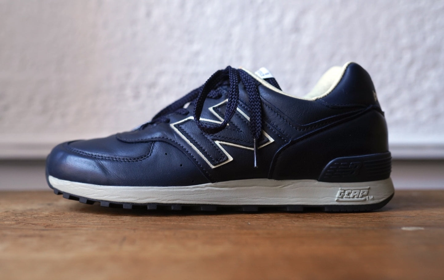 576 レザースニーカー イングランド製 / NEW BALANCE(ニューバランス)