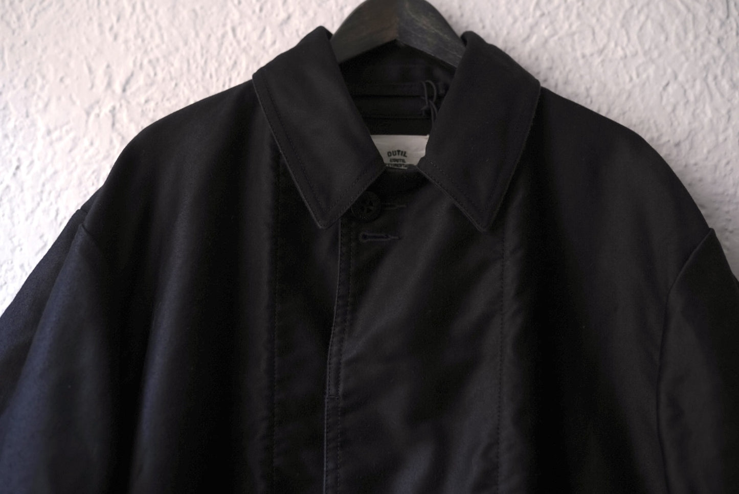 21AW MANTEAU MIERY ブラックモールスキンステンカラーコート / OUTIL(ウティ)