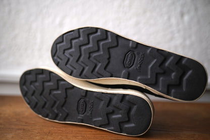 Orongo Matt Black オイルヌバックレザーローカットスニーカー / AFOUR(エーフォー)