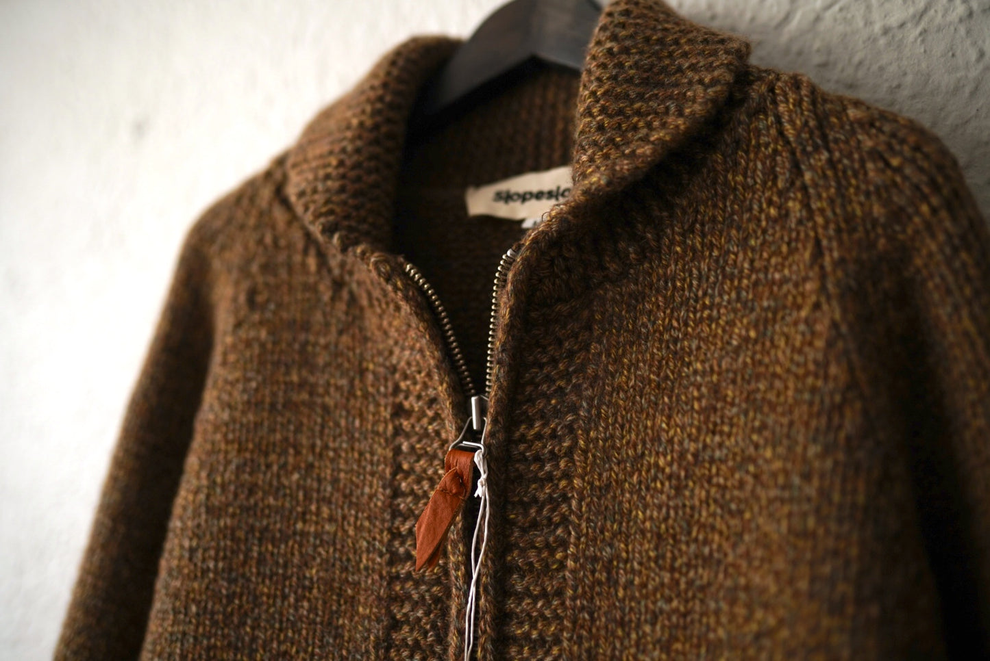 23AW Cowichan Sweater ヤクウールハンドメイドカウチンニットセーター / slopeslow(スロープスロウ)