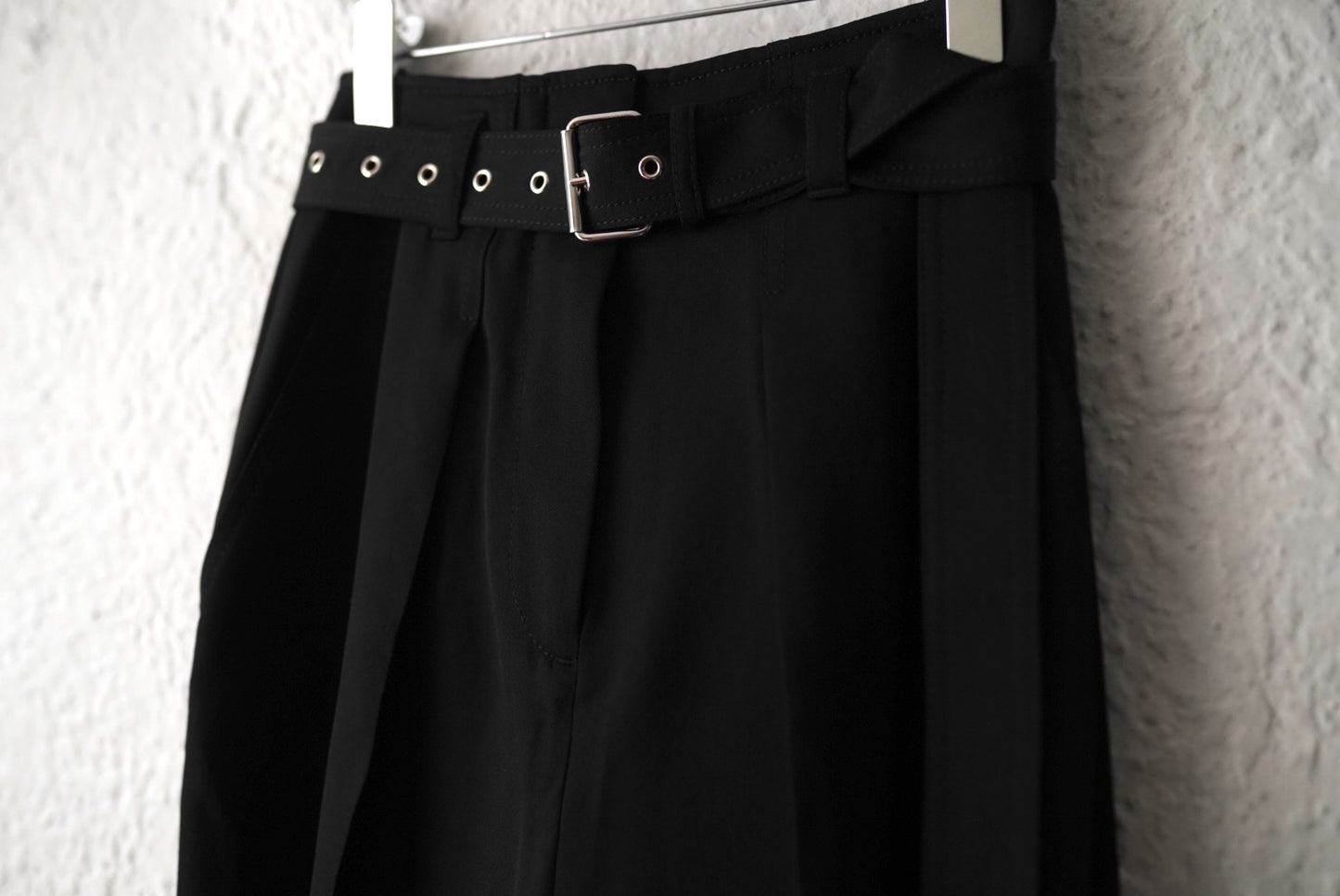 Belted Tapered Trousers ベルテッドトラウザーズパンツ / JW ANDERSON(JW アンダーソン)