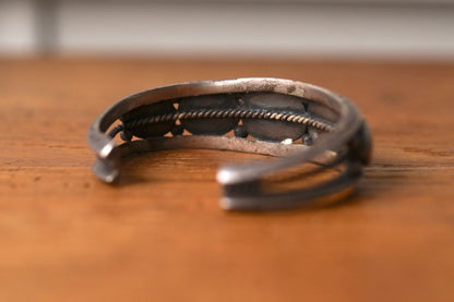 Navajo ナバホ族 ホワイトバッファロー バングル / Vintage(ヴィンテージ)