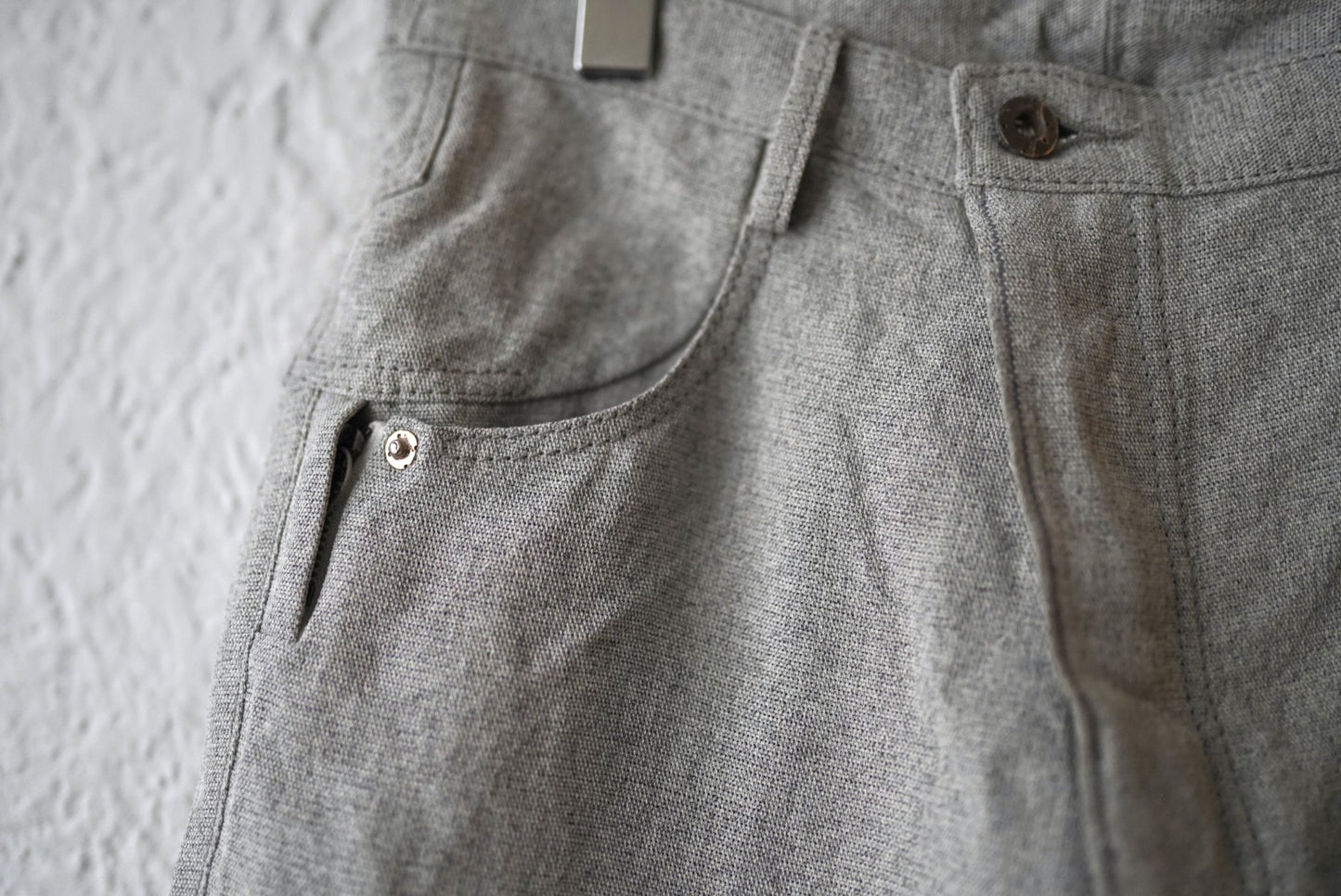 25SS DISPLACEMENT JEANS DNA Paperトラウザーズパンツ / taichi murakami(タイチムラカミ)