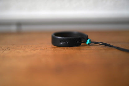 金メタルつきレザーブレスレット / goro's(ゴローズ)