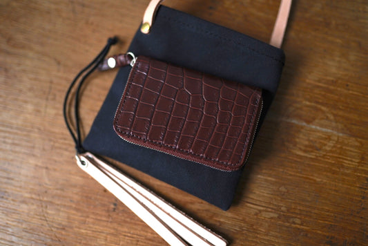 2door card case クロコダイルレザーカードケース / Cornelian Taurus(コーネリアンタウラス)