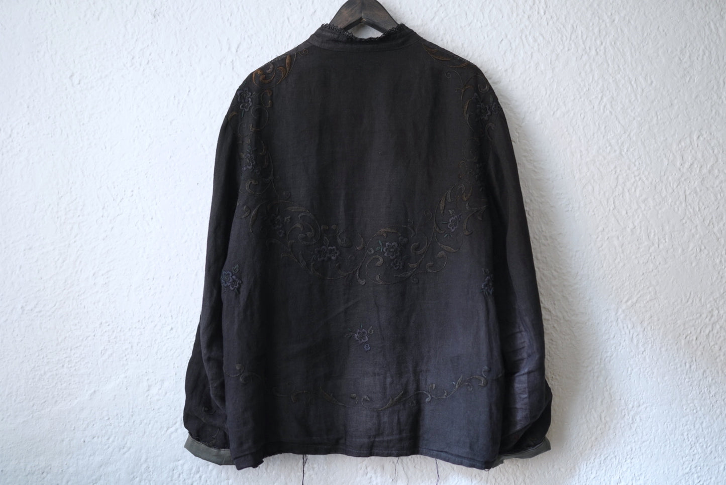 17AW 刺繍リネンブルゾンジャケット / by Walid(バイウォリッド)