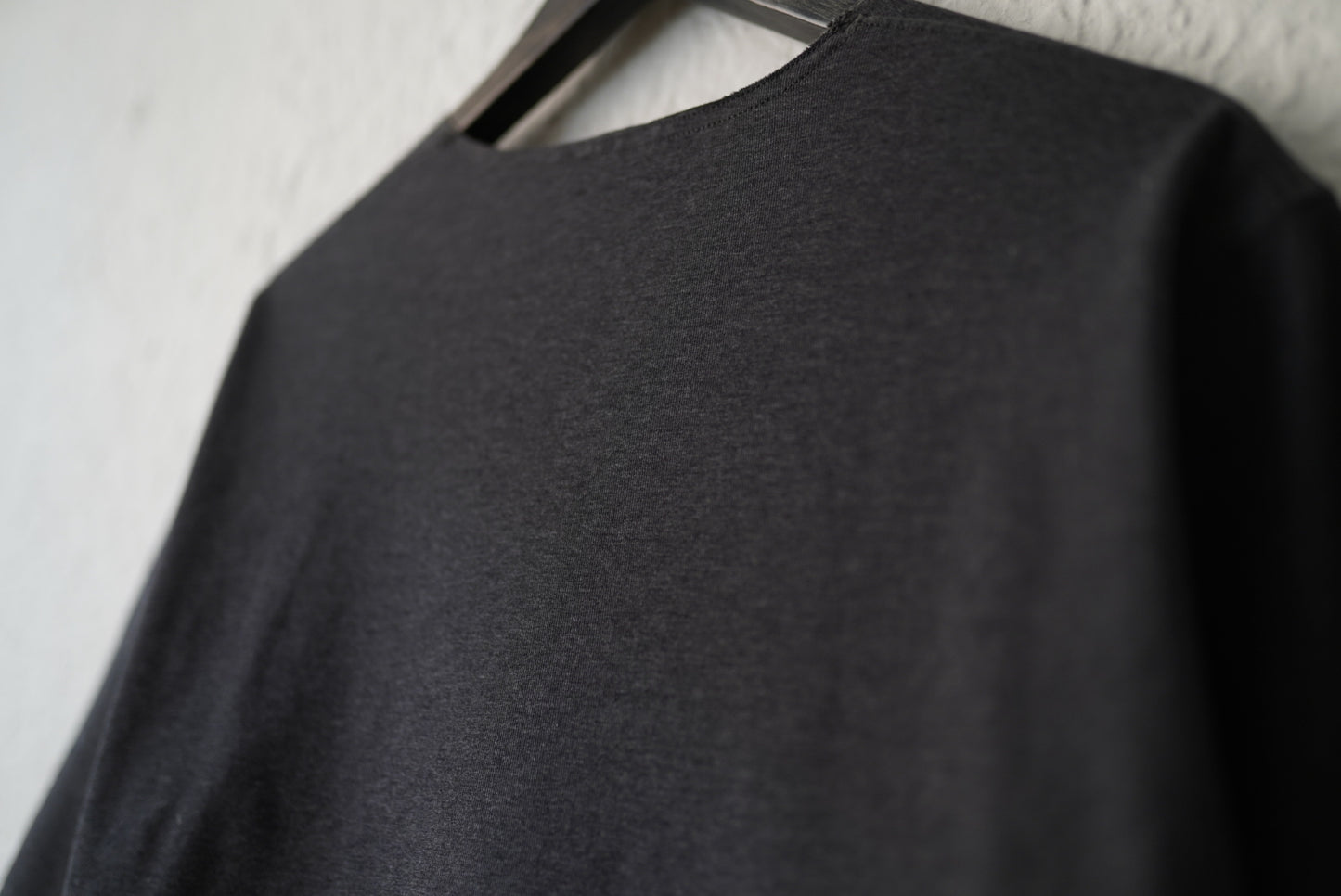 フリーカット強撚ポンチTシャツ グレー / 山内