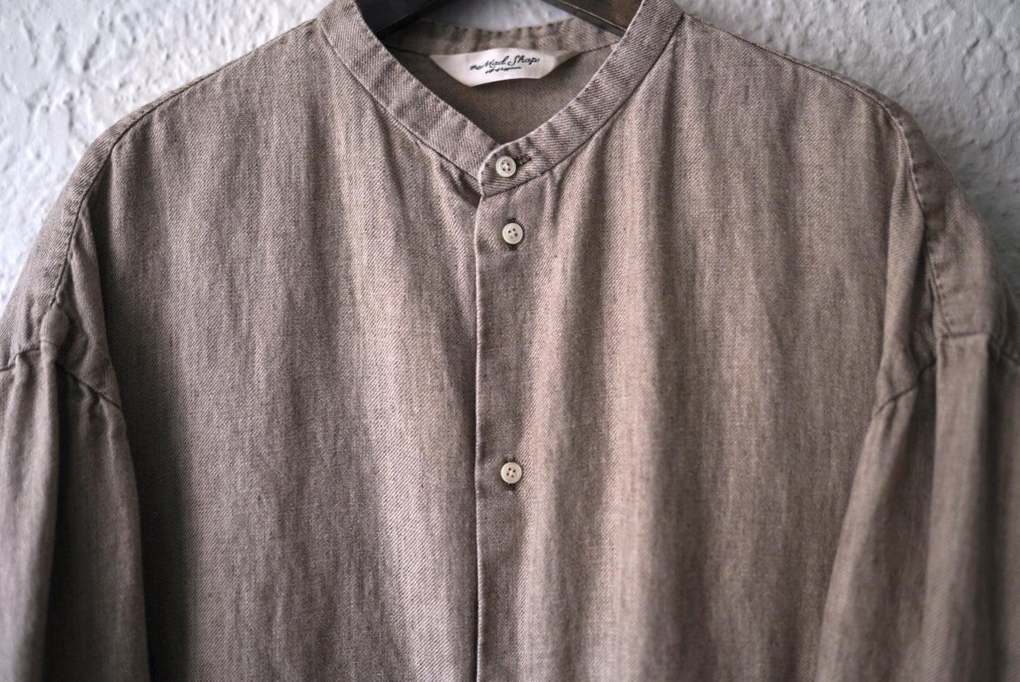 Classic Shirt バンドカラーオーバーサイズシャツ / the Mad Shop(ザ マッドショップ)