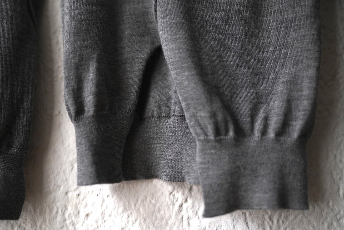 23SS NOMI TOP カシミヤタートルネックニットセーター / THE ROW(ザロウ)