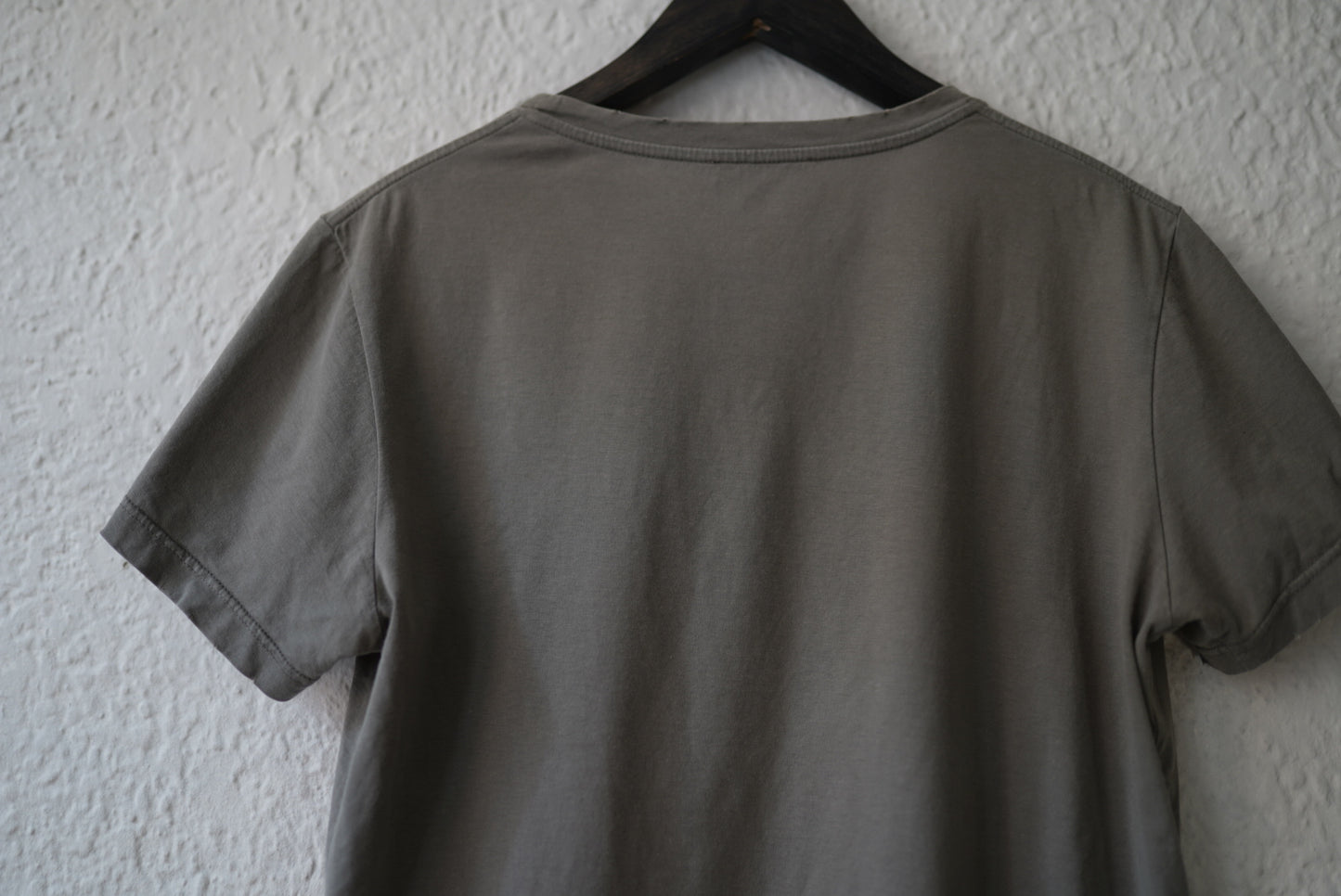 デカルナン期 クラッシュ加工半袖Tシャツ / BALMAIN(バルマン)