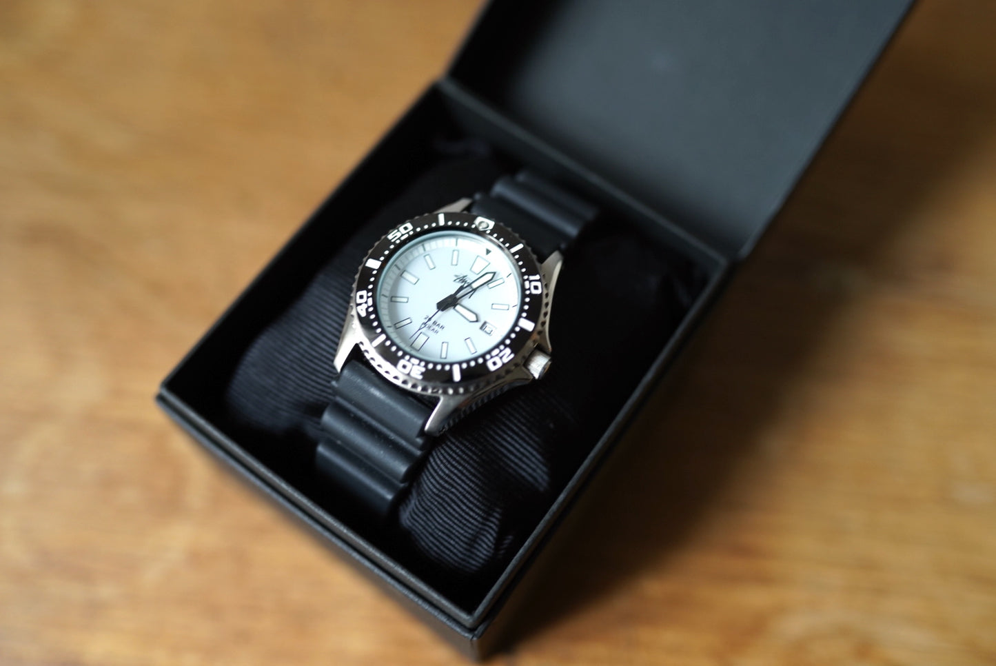 30周年記念 SEIKO アクアフォース ソーラー腕時計 / STUSSY(ステューシー)