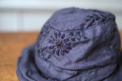 刺繍バケットハット / by Walid(バイウォリッド)