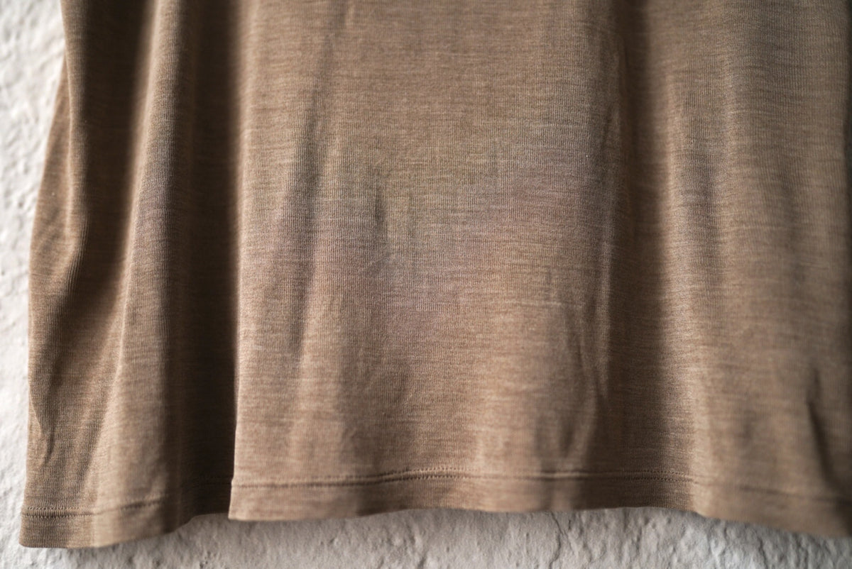 シルクジャージー半袖クルーネックTシャツ ベージュ / OPUS JAPAN(オーパスジャパン)