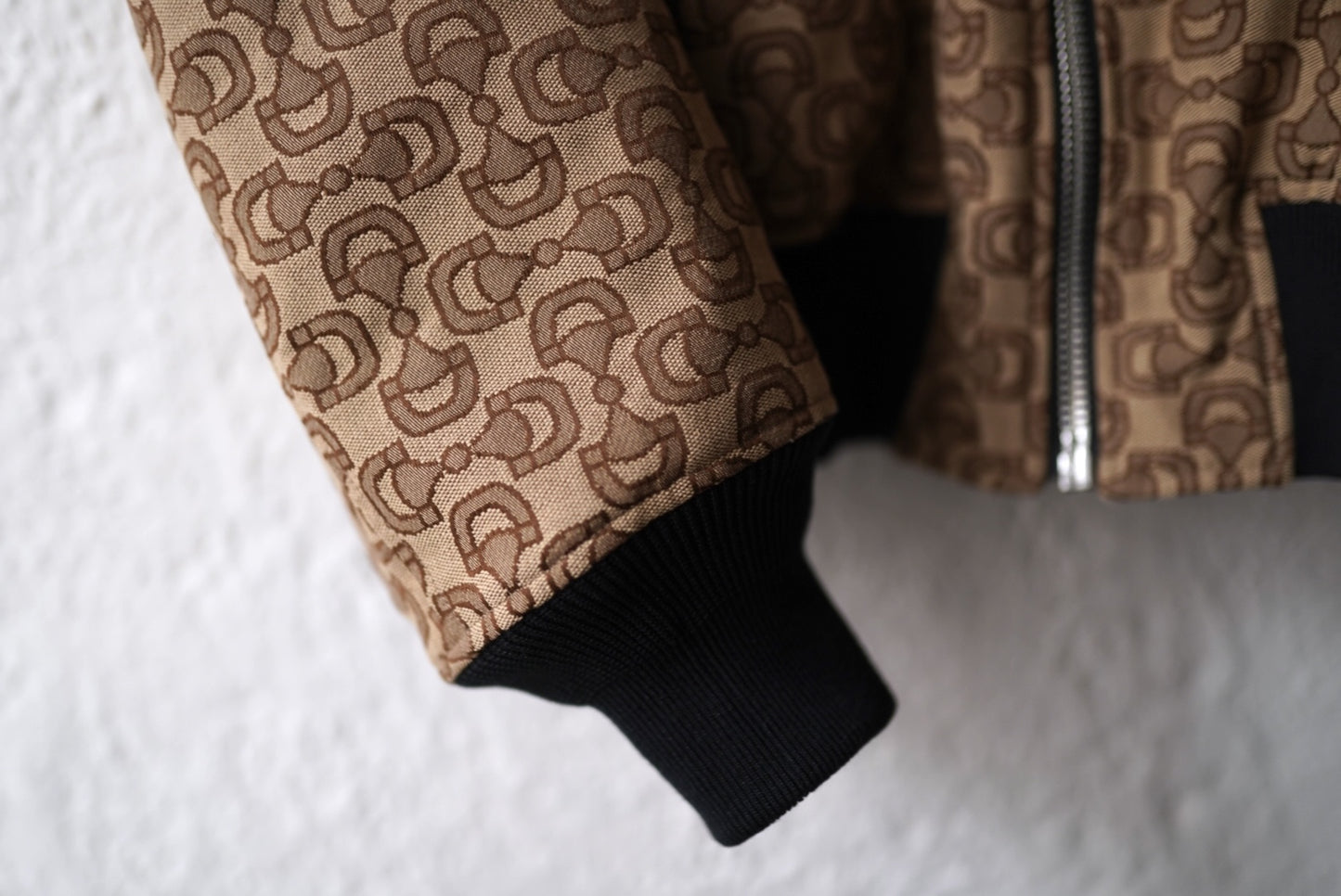 23SS ALPHA INDUSTRIES ×SLAM JAM ホースビット柄ボンバージャケット / GUCCI(グッチ)