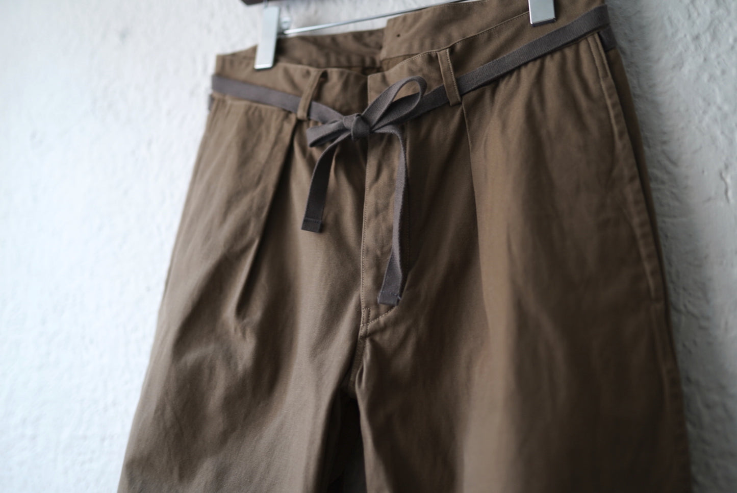 21SS “ALAIN” SELVEDGE YACHT CANVAS スポーツトラウザーズパンツ / COHERENCE(コヒーレンス)