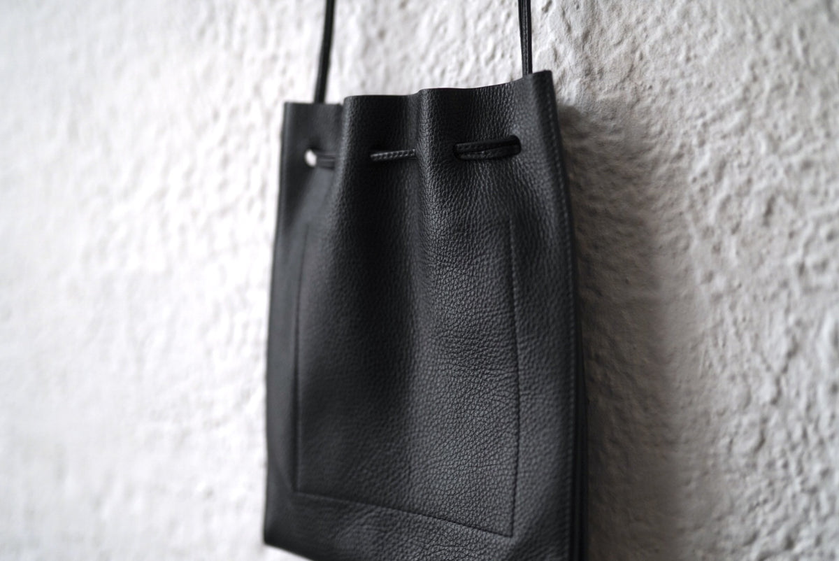 23AW PG63 SHOULDER S レザーショルダーバッグ サコッシュ / AETA(アエタ)
