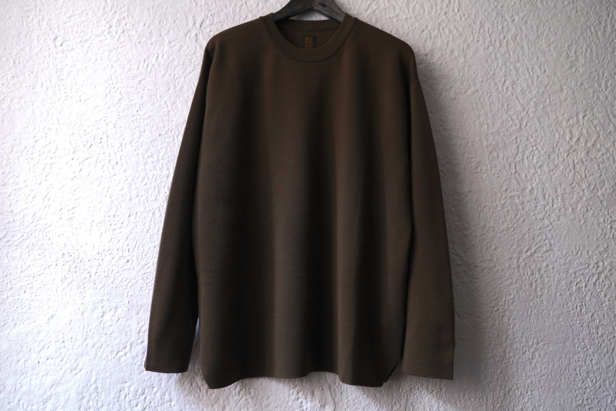 20AW 32G SMOOTH WOOL CREW NECK クルーネックニットセーター カーキ / BATONER(バトナー)
