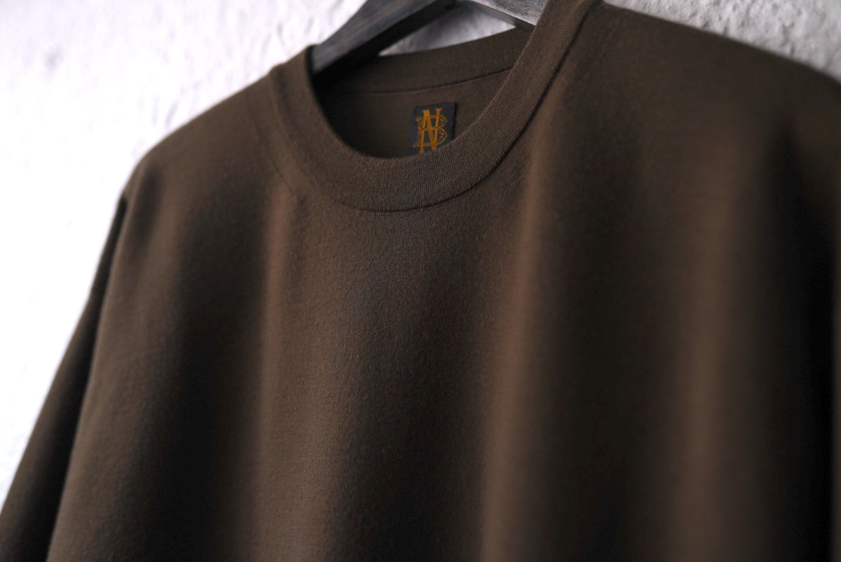 20AW 32G SMOOTH WOOL CREW NECK クルーネックニットセーター カーキ / BATONER(バトナー)