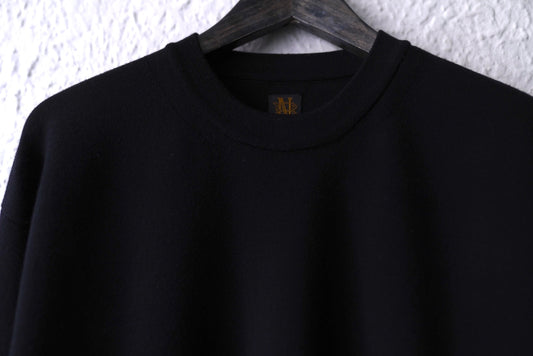 20AW 32G SMOOTH WOOL CREW NECK クルーネックニットセーター ブラック / BATONER(バトナー)