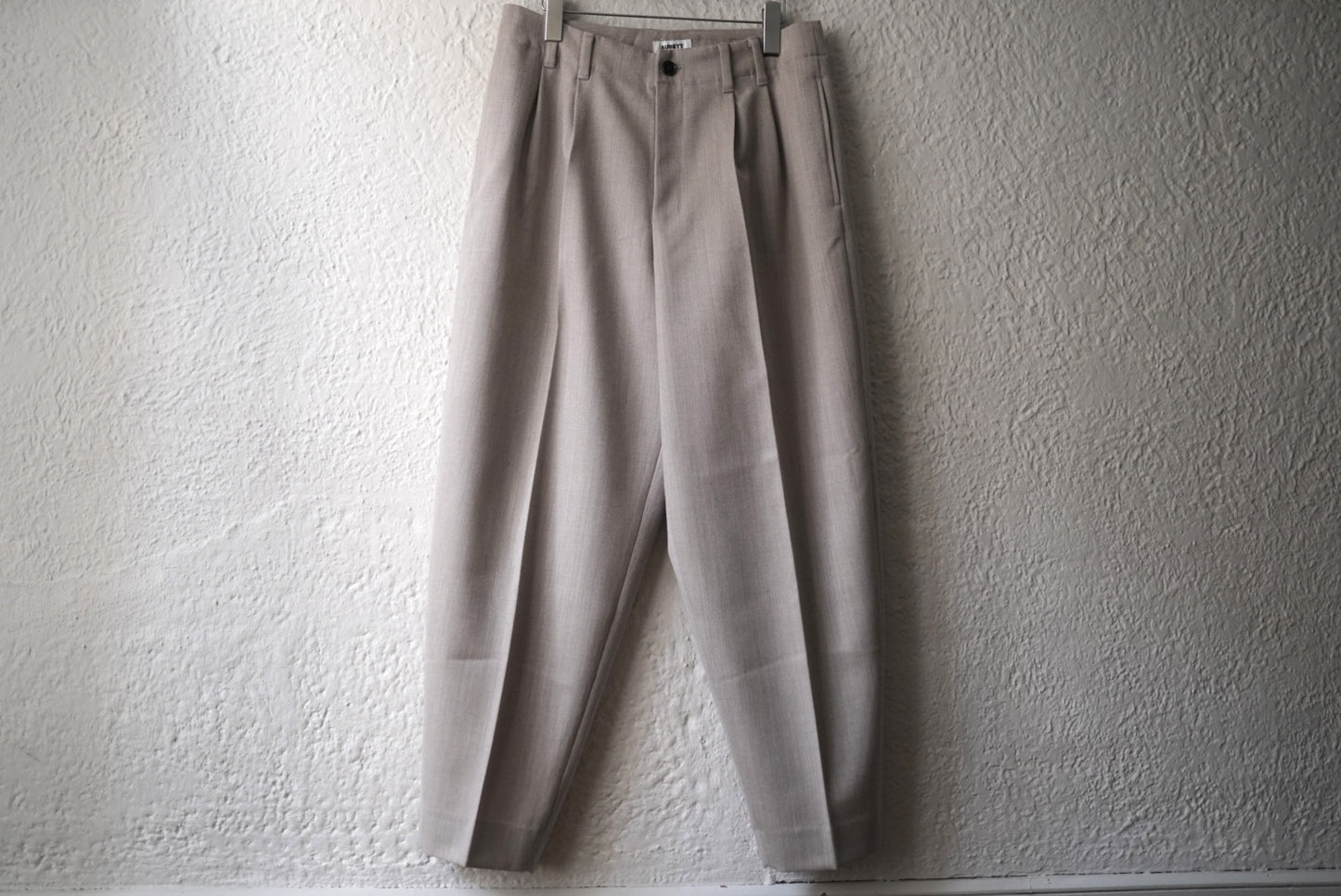 22AW ウールツイル2タックトラウザーズパンツ / AUBETT(オーベット)