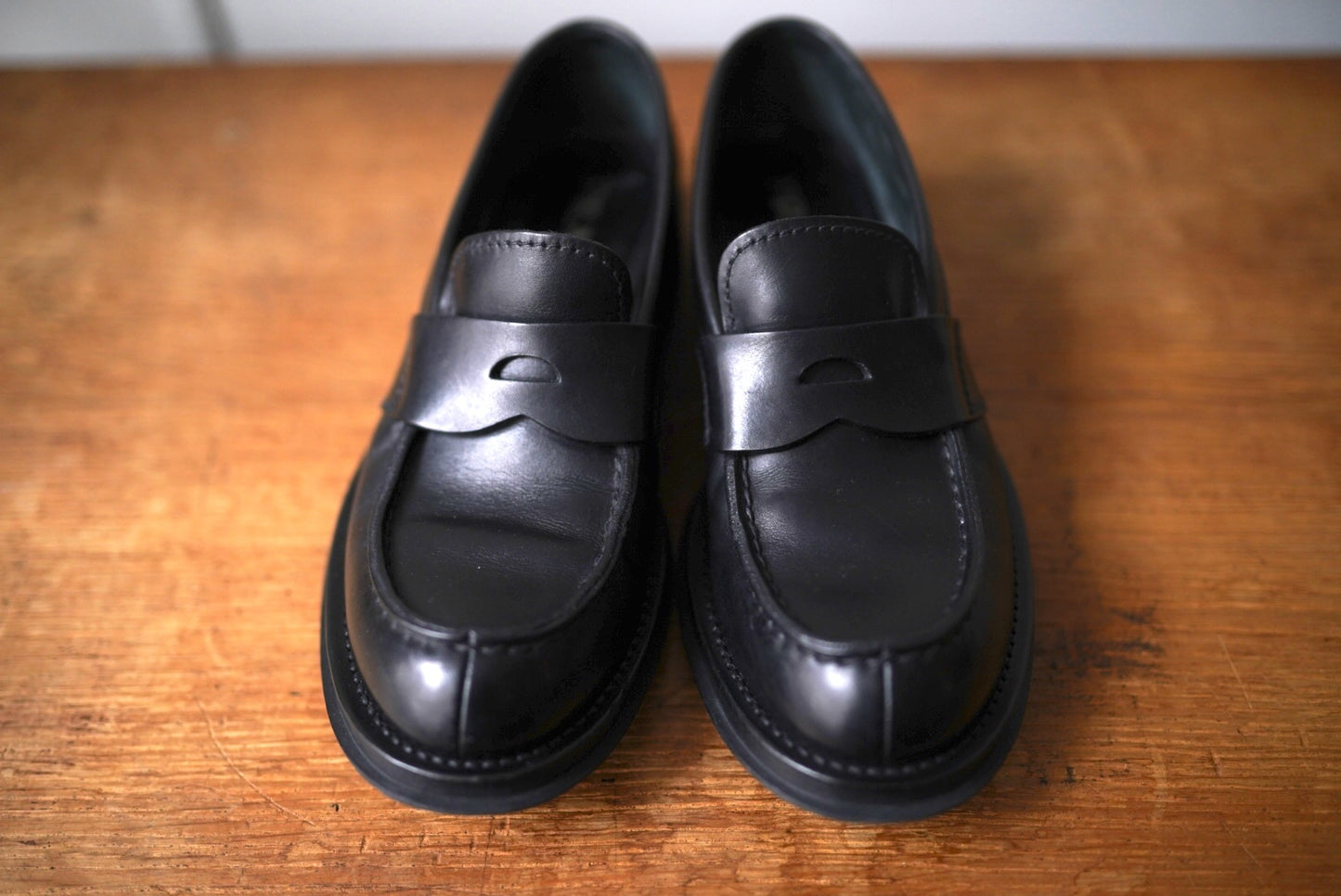 Brushed Leather Loafers ブラッシュドレザーコインローファー / PRADA(プラダ)