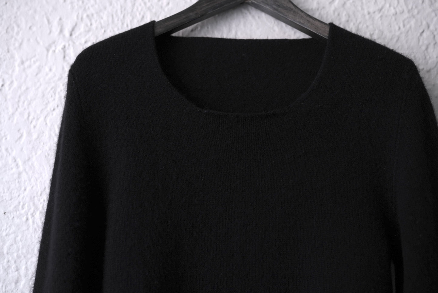 カシミヤクルーネックニットセーター / LABEL UNDER CONSTRUCTION(レーベルアンダーコンストラクション)