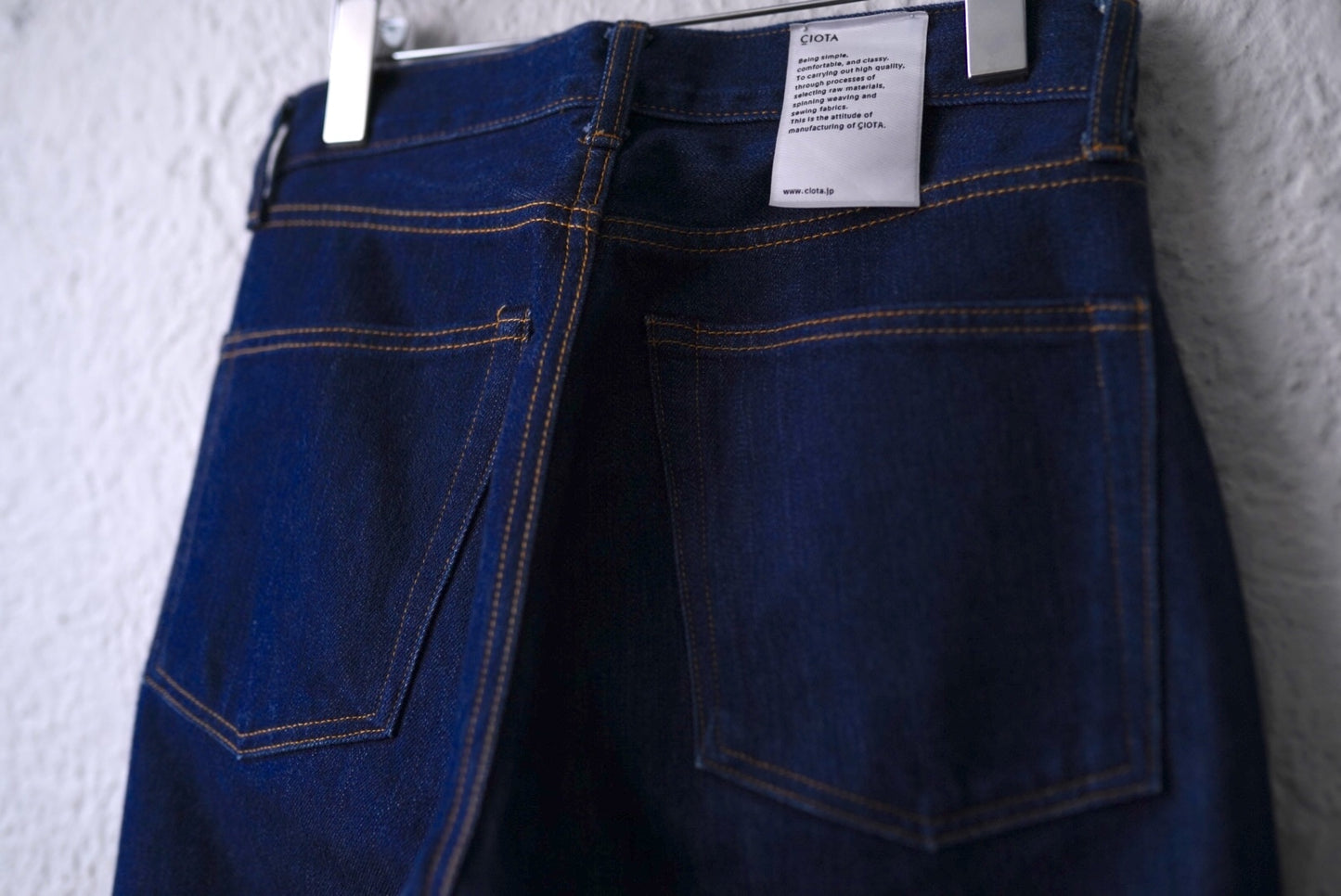 インディゴスビン 13.5oz テーパードデニムパンツ / CIOTA(シオタ)