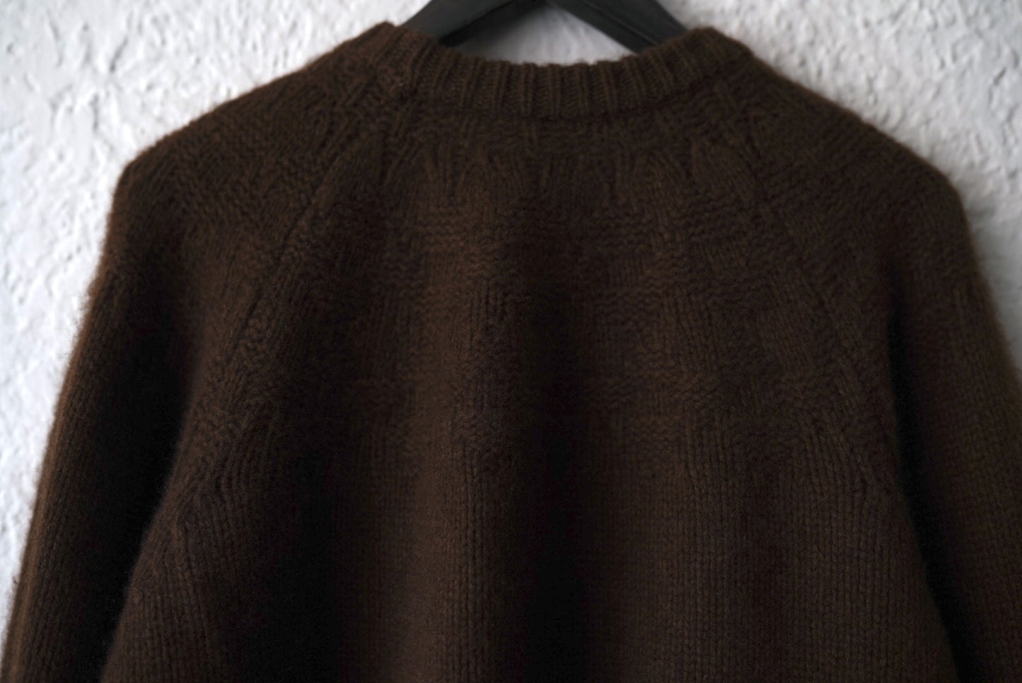 23AW KNIT001 ヤクウールクルーネックニットセーター / calmlence(カームレンス)