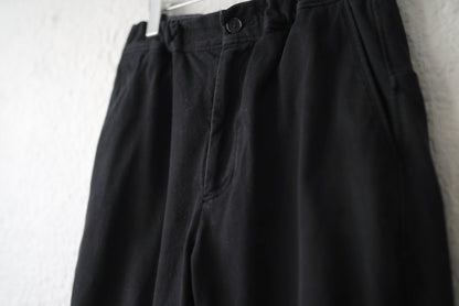 17AW ピリング加工ワイドトラウザーズパンツ / 山内