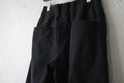 17AW ピリング加工ワイドトラウザーズパンツ / 山内