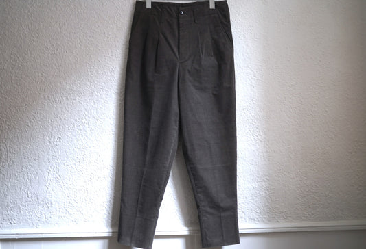 20AW コーデュロイテーパードパンツ / AUBETT(オーベット)