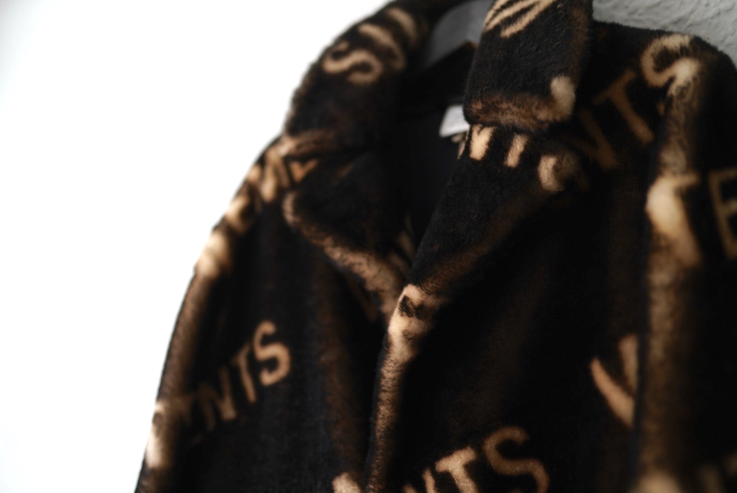 20AW EXTRA SOFT SHEARLING COAT 総柄シェアリングムートンコート / VETEMENTS(ヴェトモン)